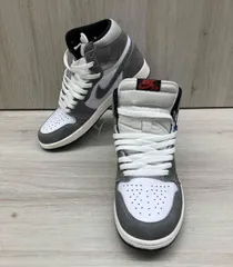 ★【NIKE】ナイキ エアジョーダン1 レトロ ハイ OG 'ブラック アンド スモークグレー' DZ5485-051 スニーカー サイズ26.5cm