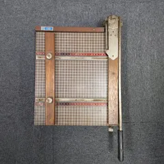 【中古品】アンティーク調　紙裁断機　PLUS13D　※裁断確認済みのサムネイル