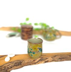 昭和レトロ 九谷焼 美泉 金彩蓋付湯呑 茶托付 3客セット - メルカリ