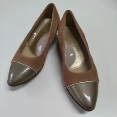 fitfit フィットフィット　スエード　スクエアトゥパンプス　ローヒール　パンプス　ベージュ　22.0cm　★L1745