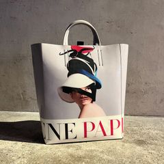 Acne Studios ベアプリント トートバッグ 美品 - メルカリ