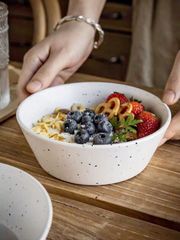 Item thumbnail for item fe05bf3c-ea90-4856-916c-5a0b05c648ea