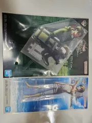 未開封 進撃の巨人 アクリル リヴァイ + エレン