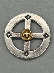 金メタル付き メディスン ホイール ペンダントトップ SV925