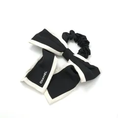 シャネル CHANEL ヘアアクセサリー ブラック ホワイト ロゴ リボン シュシュ ヘアゴム