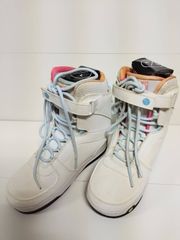 2024年 【希少デザイン】Hyperlite ウェイクボード ブーツ|プロ仕様のホールド感&スタイル