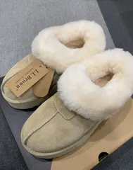 本革ふわふわムートンブーツ ベージュ 厚底ブーツ　ファー付き