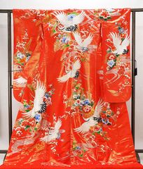 6k758 色打掛 正絹 袷 花嫁衣装 刺繍 鶴 赤 金色 白 銀色 黒 花柄
