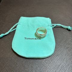 Tiffany & Co. シルバーリング ポーチ付き - メルカリ