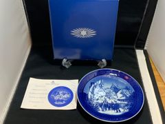 新品未開封箱付き ロイヤルコペンハーゲン イヤープレート　2002年 イヤープレート 2002年版 / 平成14年|ロイヤル コペンハーゲン 公式
