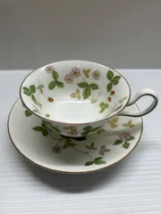【新品・未使用】WEDGWOOD ウェッジウッド　ワイルドストロベリーシリーズ　ティー碗皿　ティーカップ&ソーサー　★おまとめ購入歓迎