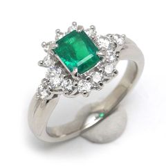 エメラルド0.23ct ダイヤモンド1.00ct Pt900 パヴェリング - メルカリ