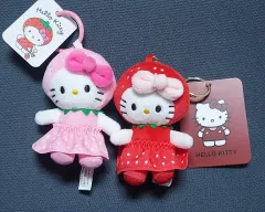 ミニいちごハローキティキーホルダー 新品