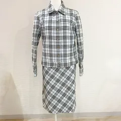 BURBERRY・バーバリーブルーレーベル・コットンデニムジャケット／スカートセットアップ