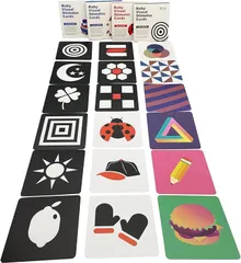 Femtos ベビーフラッシュカード 4セット 集中力 両面64枚 128ページ 0歳児向け 視覚刺激 新生児 幼児教育 右脳活性化 おもちゃ ギフト 誕生祝い (ワンサイズ)