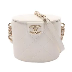 シャネル CHANEL ショルダーバッグ マトラッセ ホワイト ラムスキン（羊革） マトラッセ バニティ チェーンショルダー レディース Used A