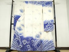 振袖 金彩 紋意匠 薔薇 蝶 身丈173cm 撥水加工済 HKT013 - メルカリ
