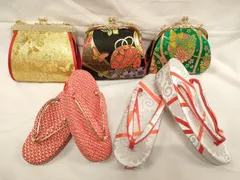平和屋着物∵七五三　女の子　和装小物　バッグ・草履まとめて5点　花鳥文　桜　手毬　金銀糸　未使用品あり　逸品　AABF2223ja