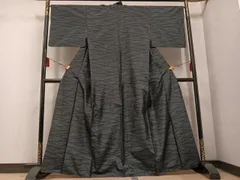 平和屋着物■本場大島紬　幾何学文様　正絹　逸品　AABF3856ph