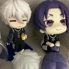 (まとめ) ブルーロック 凪 誠士郎 御影 玲王 ねんどろいど Look UP フィギュア
