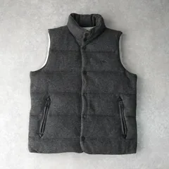 【バレンタイン期間限定セール20%OFF 】ラコステ ロゴパッチ リバーシブル ストライプ柄 ウール ダウンベスト グレー / ホワイト メンズ