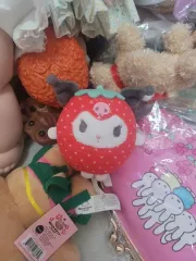 クロミ いちご ぬいぐるみ