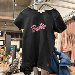 【東あずま店　併売品】　＠　Barbie　バービー　ラインストーン　Y2K　Tシャツ　黒 ブラック BLACK クロ くろ　ピンク　お呼ばれ　デート　オフィスカジュアル　食事会