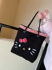 ハローキティ ブラック フリース ドットバッグ
