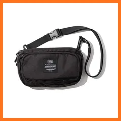 【新品】 KiU キウ 300D フロントポケット ミニ ショルダーバッグ SHOULDER BAG はっ水 撥水 防水 バッグ ボディバッグ アウトドア フェス カジュアル かわいい おしゃれ メンズ レディース 男女兼用 無地 シンプル ブラック K1 0