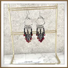 No.1599 ハンドメイドピアス　ハンドメイドイヤリング　揺れるピアス　揺れるイヤリング　お洒落なピアス　個性的なピアス　大人ピアス　Lt.シャムVA