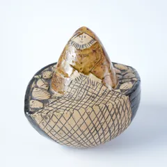 希少カラー リサ・ラーソン 漁師（Fiskare i båt）のオブジェ 茶色の服＆黒い船体の希少なカラーバリエーション