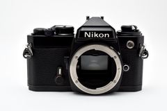 ☆美品☆ Nikon ニコン FE ボディ ブラック MF フィルム一眼レフカメラ