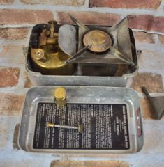 Item thumbnail for item f27080e2-d1b2-4fe4-bb7c-758f16278c5c