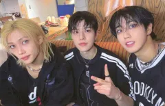 【中古】コレクションカード(男性) Stray Kids/ハン(HAN)・フィリックス(Felix)・スンミン(Seungmin)/横型/CD「KARMA」(KARMA Ver./Limited Edition)封入ユニットフォトカード