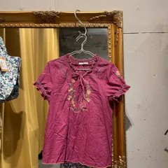 15　ナイスクラップ NICE CLAUP  刺繍 花柄 総柄 ブラウス シャツ トップス　レディース　blouse　shirt　Tops　ladies　 半袖  エスニック 紫 パープル エンブロイダリー