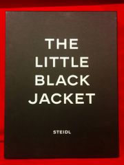CHANEL『 THE LITTLE BLACK 』 アートブック 写真集 - メルカリ
