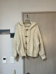 アイボリーフーディカーディガン