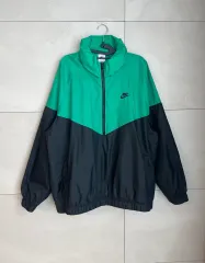 (2XL) NIKE ウィンドブレーカー