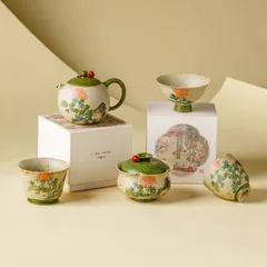 新品未使用 染付け燧石湯呑みセット 陶器オーナーカップ 手描き金彩清韻霞菊 高級お茶器