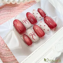 【現品】ネイルチップ　赤　リボン　ハート