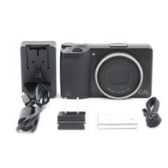 【美品】RICOH GRⅢ　シャッター数1170 □シャッター数872枚！極上品□ RICOH GR III ブラック コンパクト