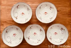 ★メルカリショップは在庫ある商品はSOLDマークは付きません。購入時お気をつけ下さい※おまとめ購入はコメント下さい★5枚★美濃焼　粉引赤絵唐草　5.5寸　浅鉢　17×H5cm　煮物　汁物　サラダ　二度焼をして職人による手描きを加えてある器です