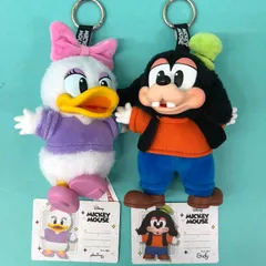POP MART Mickey Family ポップマート デイジー ＆ グーフィー ぬいぐるみキーホルダー 2種セット 中古品 smgdis093901