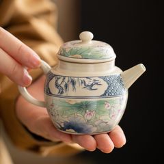 Item thumbnail for item ebc50974-7c4d-401d-8925-da1a83cf02ec