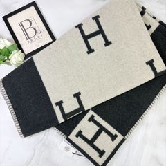 専用出品 HERMES プレード アヴァロン 新色 - メルカリ