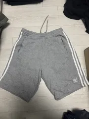 アディダス ハーフパンツ L