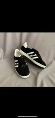 230 アディダス ガゼル ブラック 白 スニーカー
