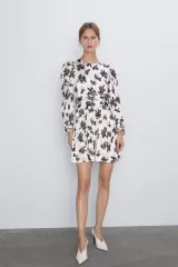 新品) ザラ ビスコース サテン リゾートスタイル パフ ワンピース 旅行ルック バカンス