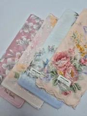 【新品】pierre cardin レディースハンカチ 4枚セット お買い得品