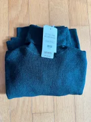 タグ付き 未使用 新品 UNIQLO ユニクロ タートルネック ウール100 ニ Tシャツ